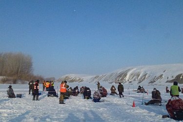 В Никольском прошел турнир по зимней рыбалке